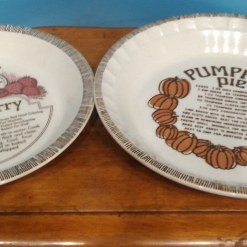 2 Royal China pie plates, vintage